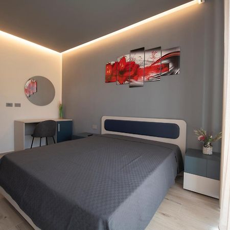 243B - Appartamento Mignon - Sara Home Chiavari, 200Metri Dal Mare ภายนอก รูปภาพ