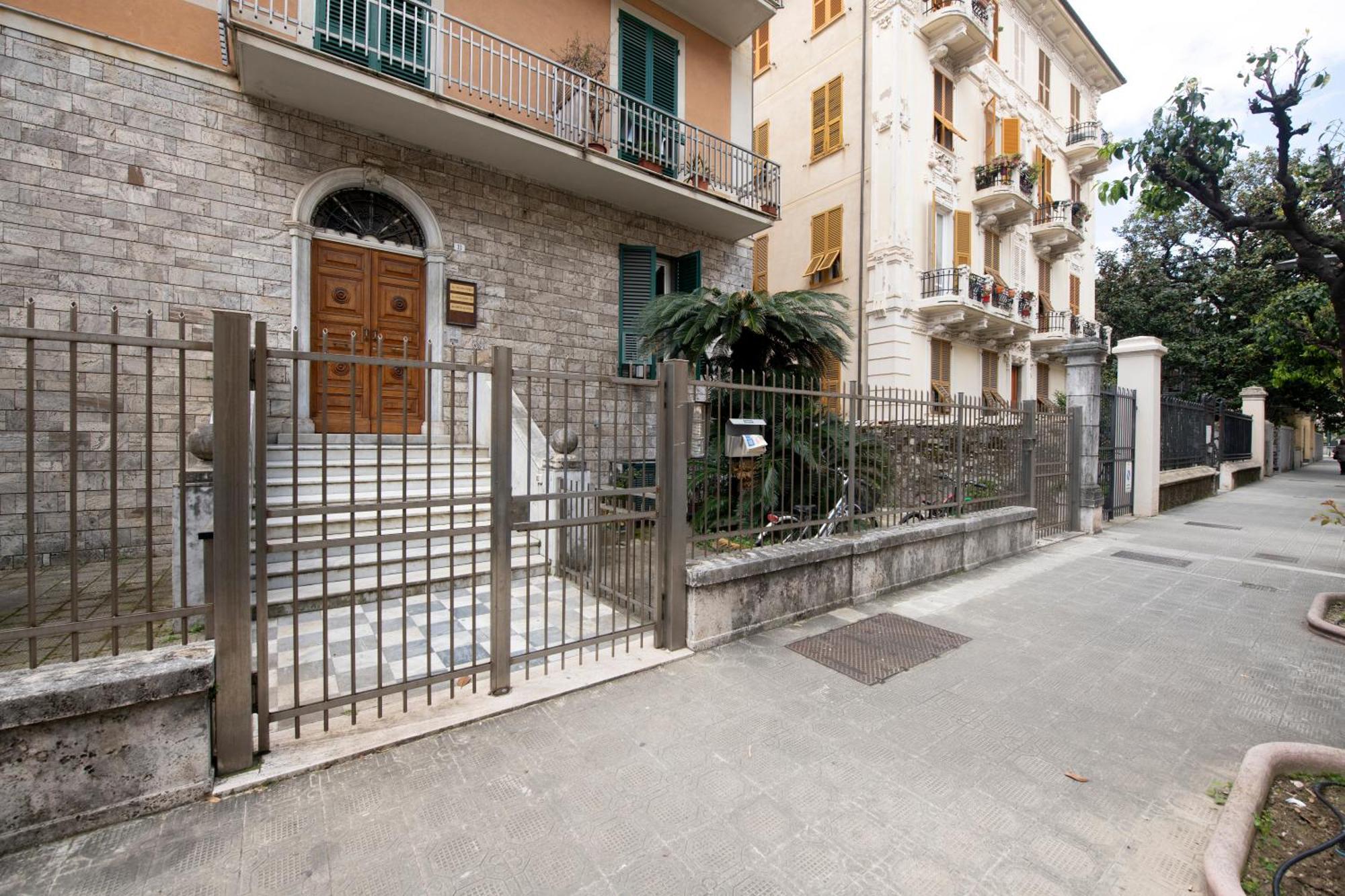 243B - Appartamento Mignon - Sara Home Chiavari, 200Metri Dal Mare ภายนอก รูปภาพ
