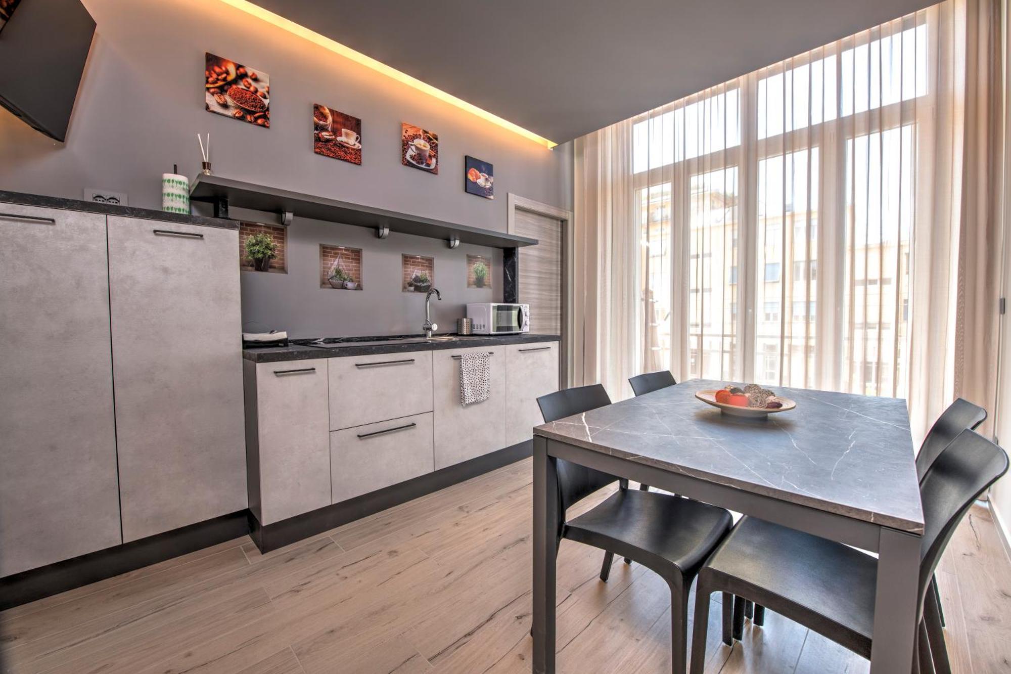 243B - Appartamento Mignon - Sara Home Chiavari, 200Metri Dal Mare ภายนอก รูปภาพ